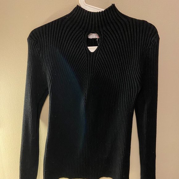 Y2K vibe Black Holed Mockneck - Picture 1 of 4
